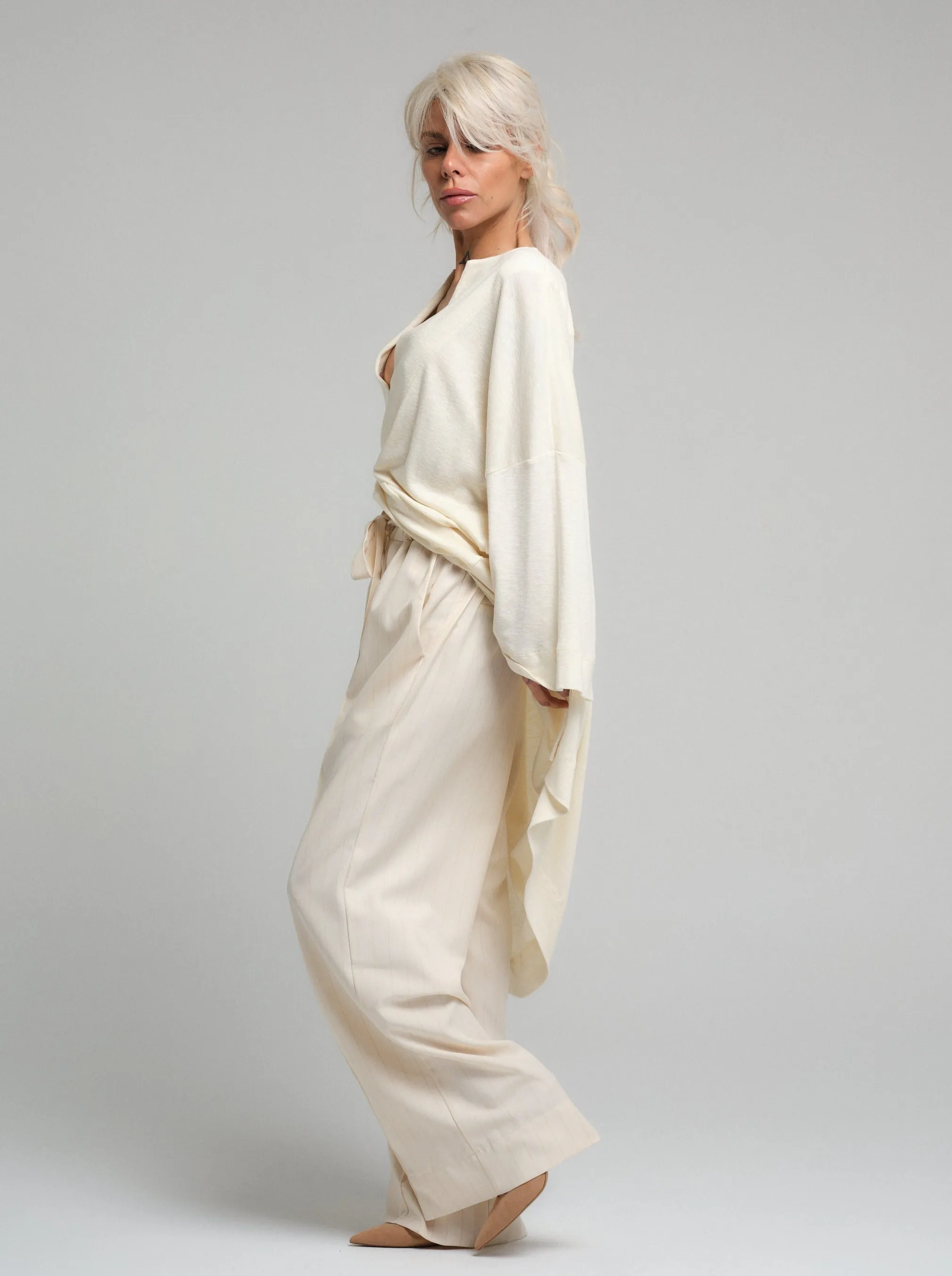 Wide-Leg Pants in Ecru